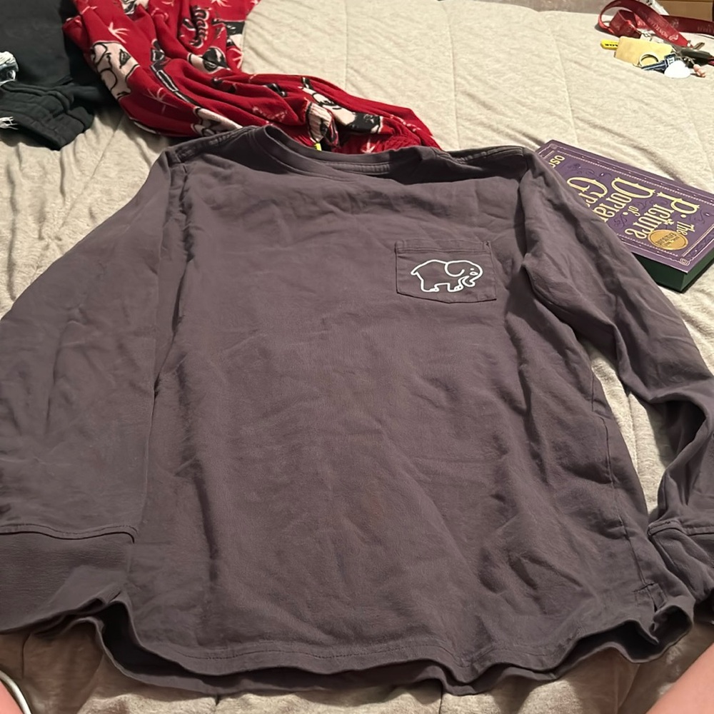 Ivory Ella long sleeve tee shirt gray xs